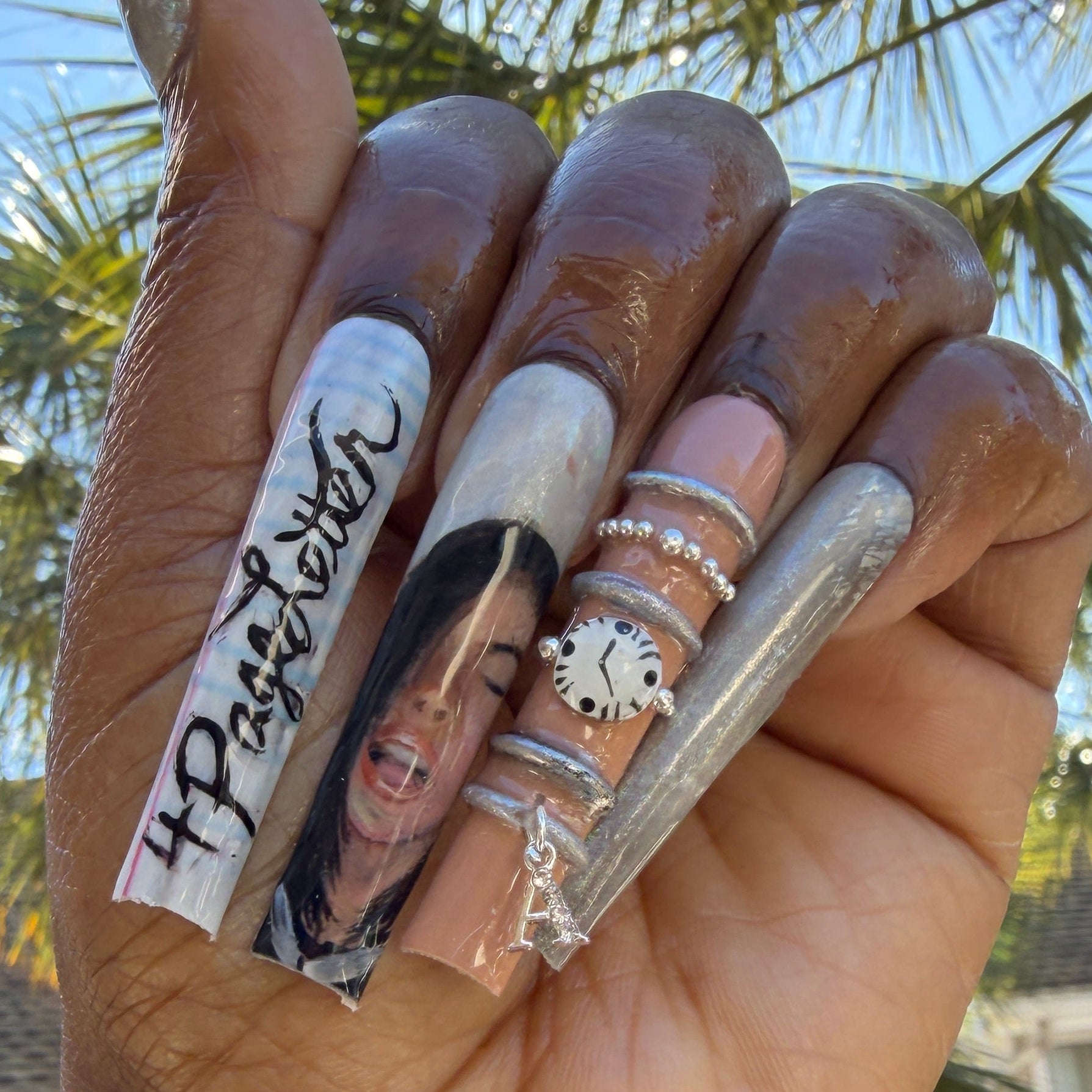 4 page letter aaliyah press on nails extra long
handpainted press on nails
editorial press on nails
prosthetic nails for tv and film
sfx nails
handpainted nail art
3d nail art
press ons for celebs